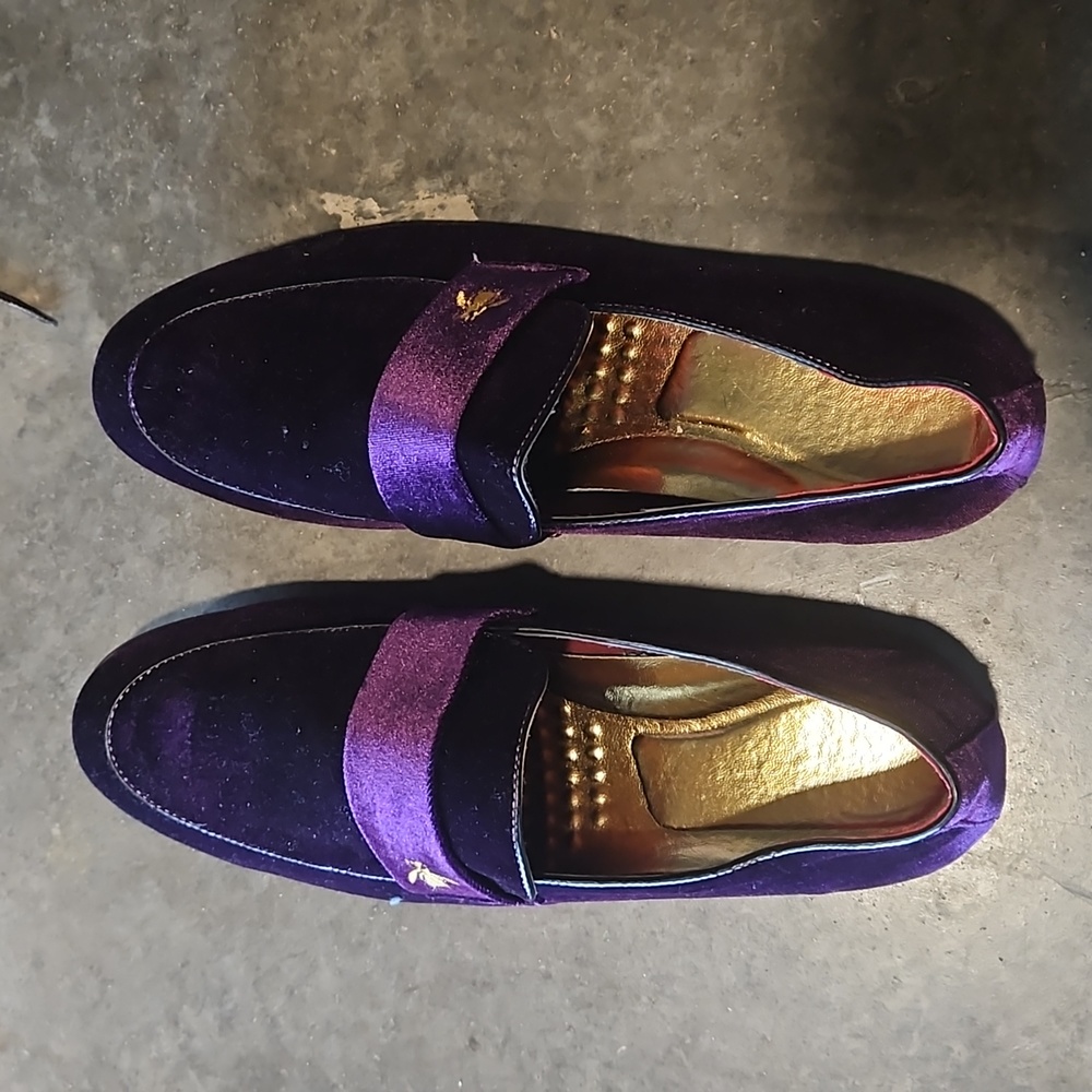 Mens dress shoes